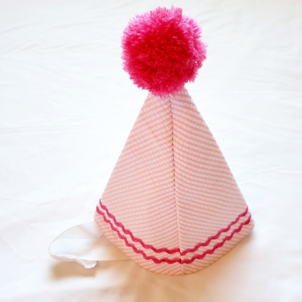 My 1st birthday hat - Picture 4 of 5